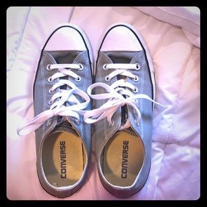 Converse gray sneakers